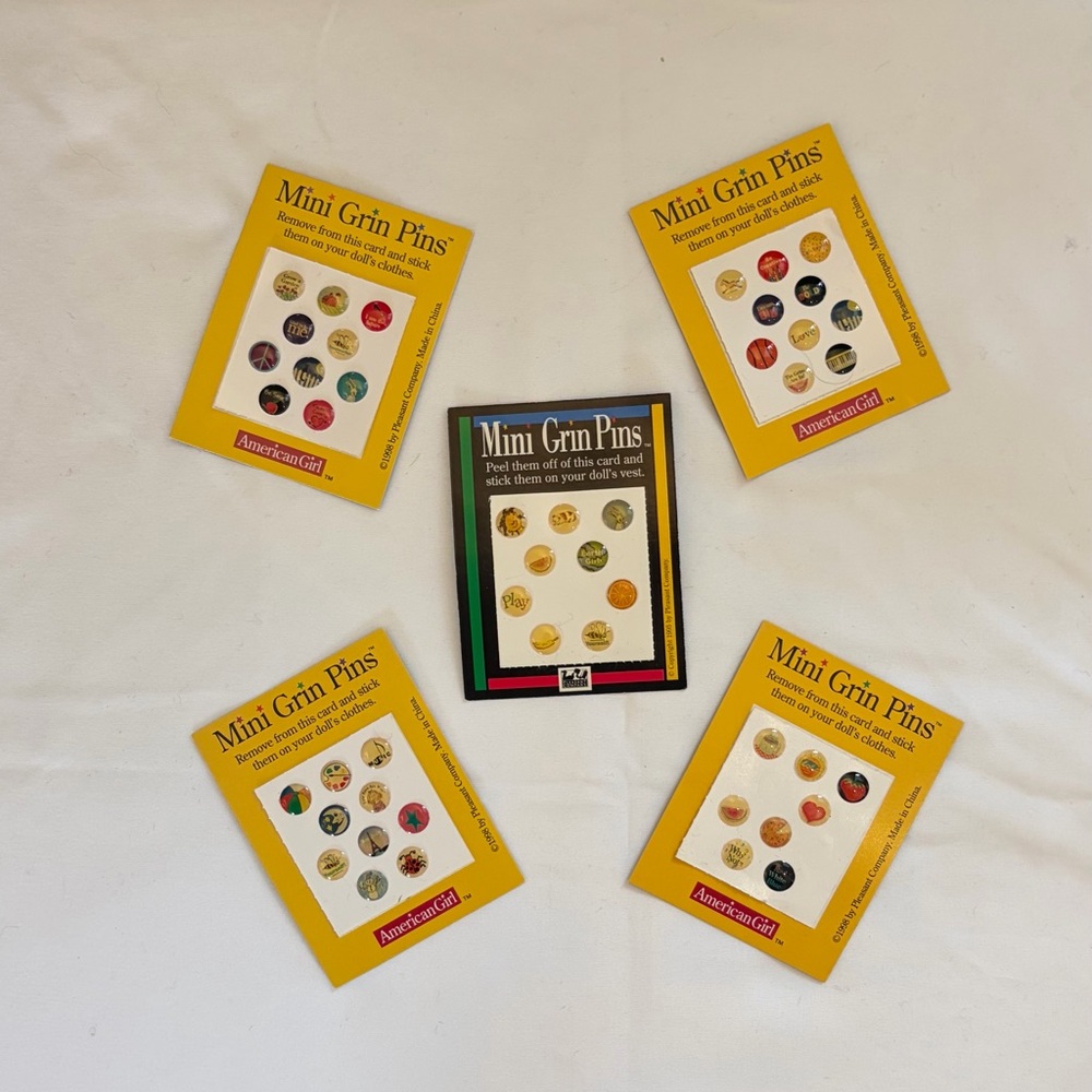 American Girl Mini Grin Pins Set of 5 Bundle